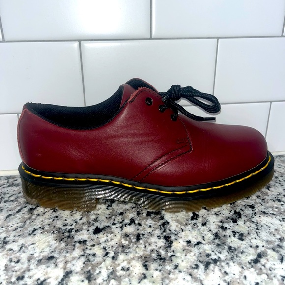 Dr. Martens 3 Eye Red Non Slip Safety Shoe M Sz 6 W Sz 7 RIGHT ONLY Amputee - Picture 5 of 6